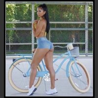 girls_on_bicycles_09